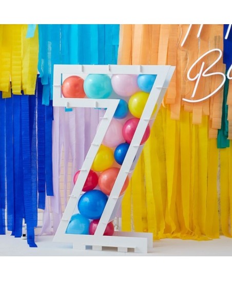 Mosaic Ballon Stand Number 7