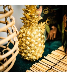 1 Gold Decorative Pineapple