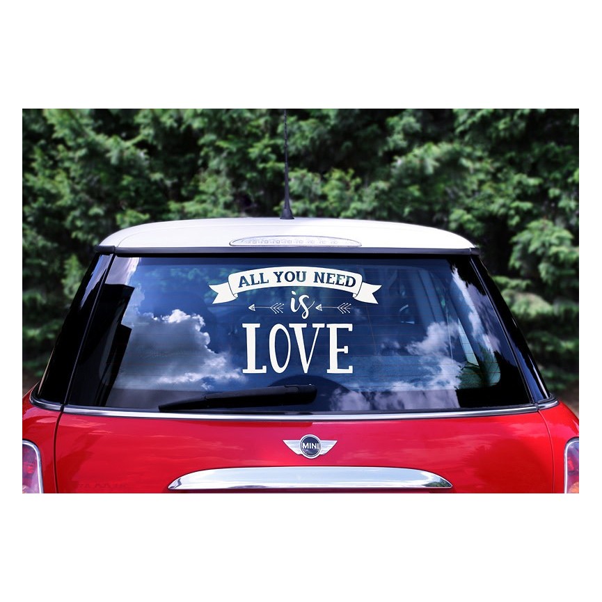 Autocollant pour Voiture "All you need is Love"
